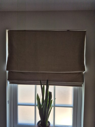 Roman blind ivory 102 - 97.5, 102.5