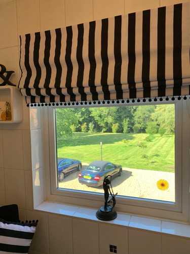 Bespoke black white stripes - black,